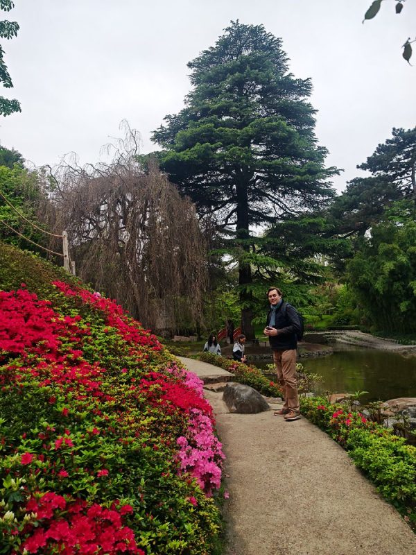 Transition vers la partie jardin japonais contemporain