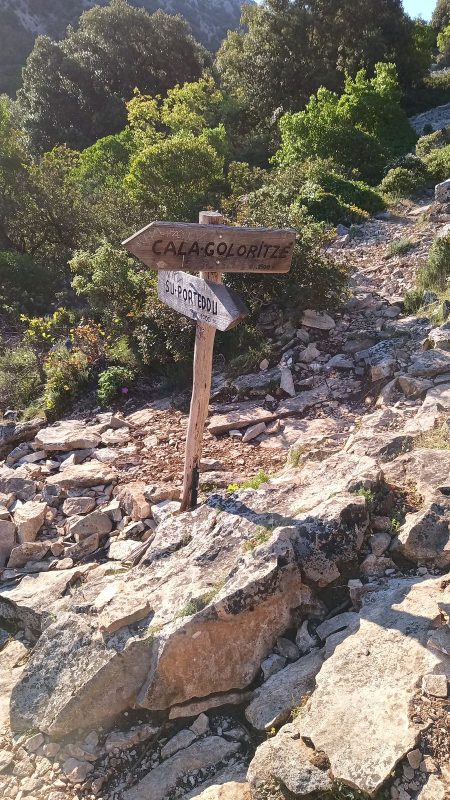 Je retrouve des pancartes comme le 1er jours.