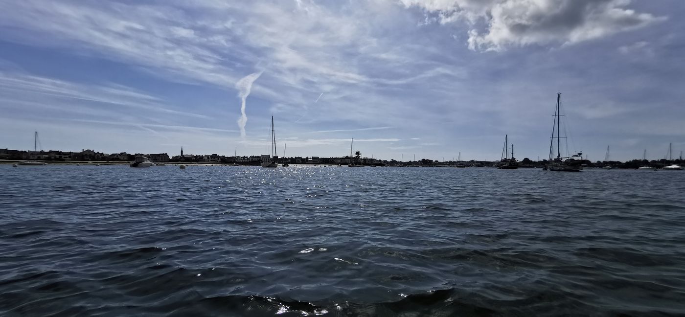 Changement de décors, j'arrive dans les mouillage maritime