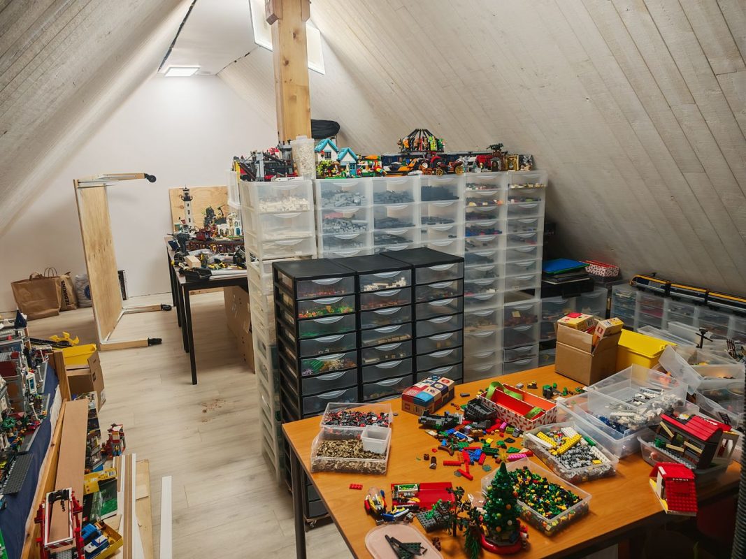 Et voila un beaux rangement de pièces Lego mobile