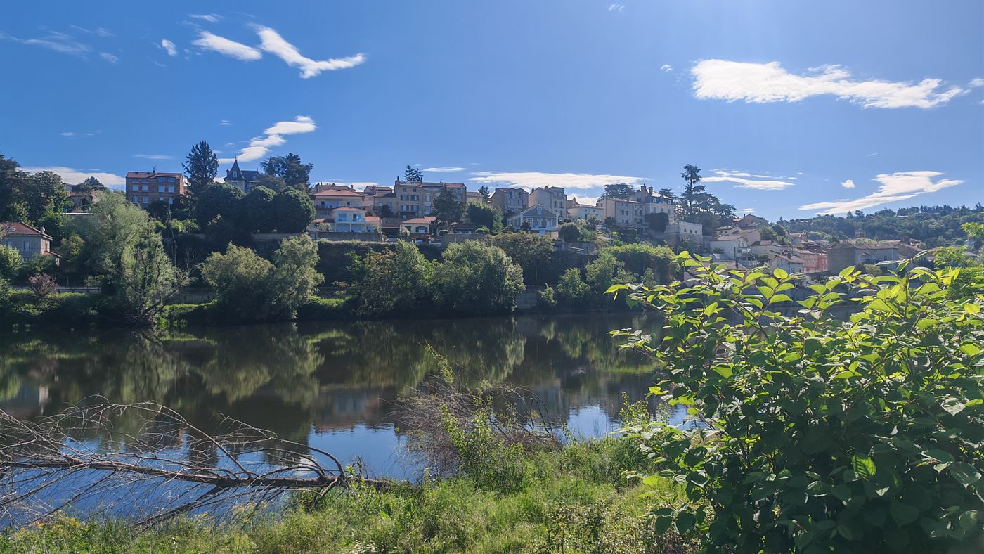 La rive en face