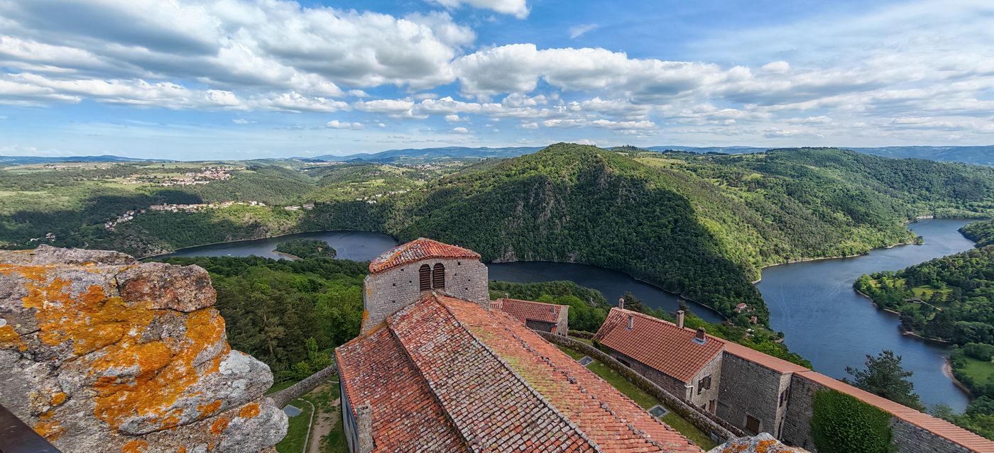 Panorama sur les gorges de Loire de la tours