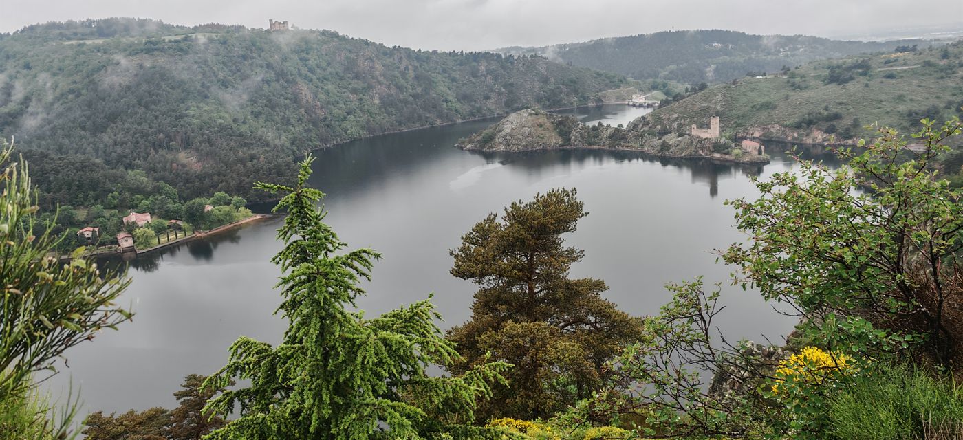 Vu depuis la corniche, c'est pas des taches c'est des nuages