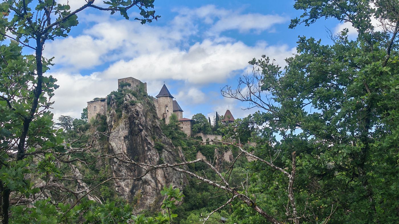 La face coté Loire du château