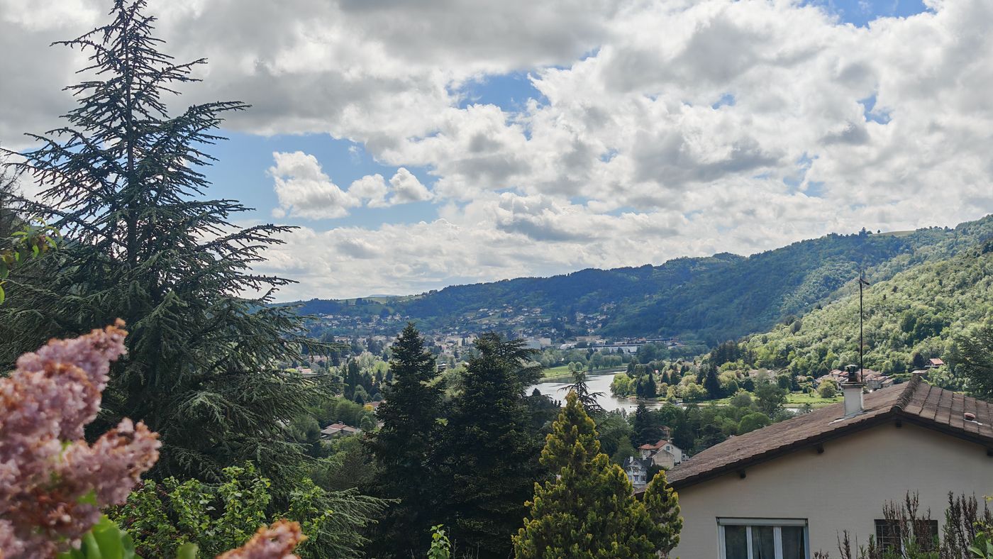 Vue au sud, la Loire