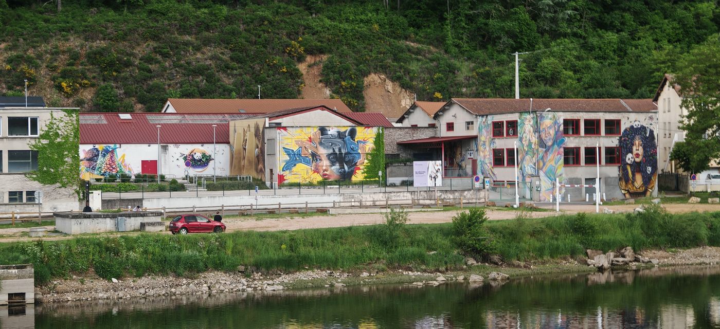 Fresques sur l'autre rive