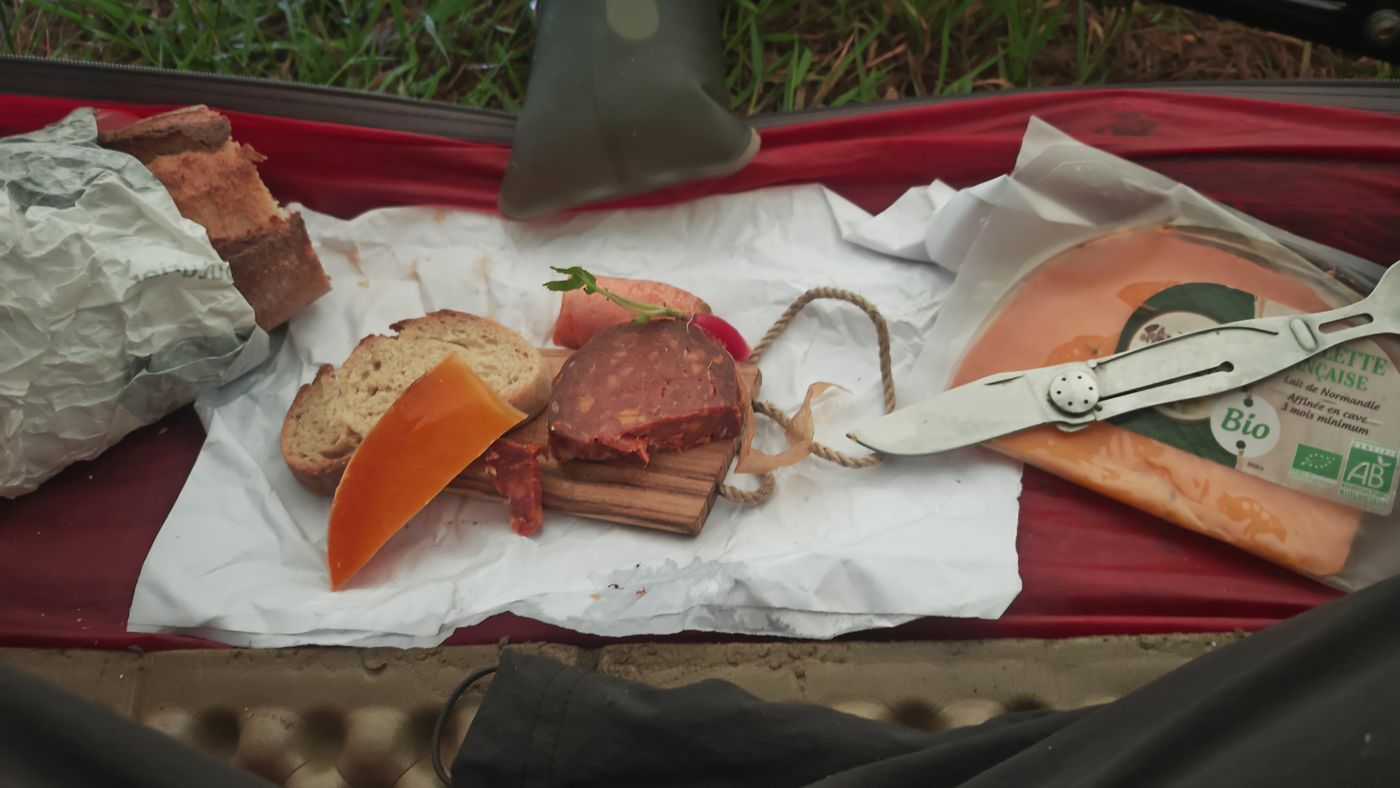 Petit apéritif en attendant le plat chaud