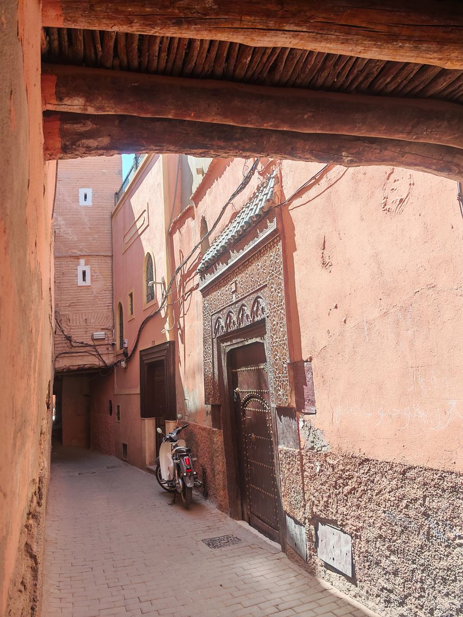 Passages