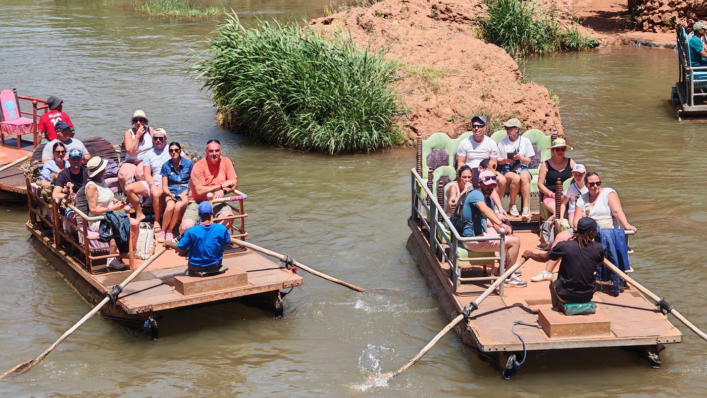 Les barques avec les collègues