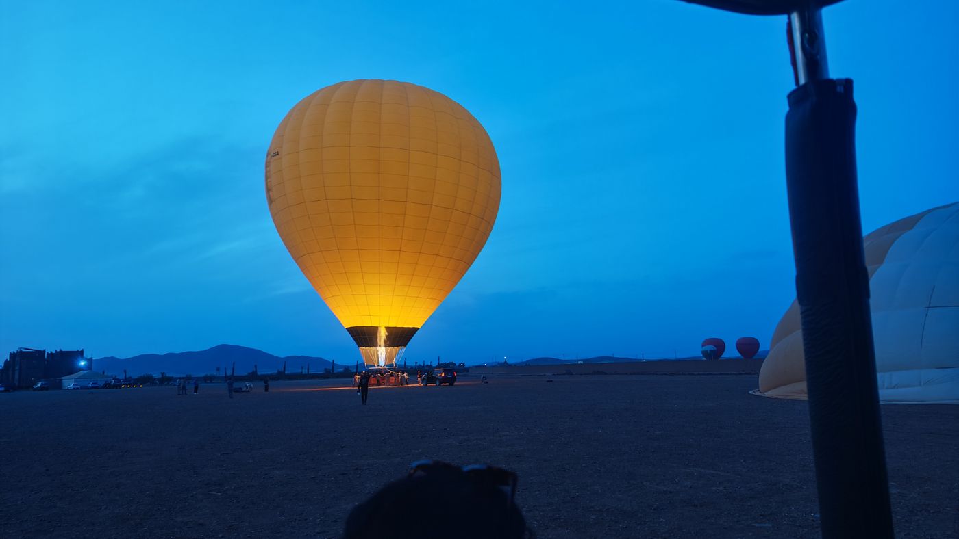 De nuit lorsque les torchères brulent, c'est magnifique !