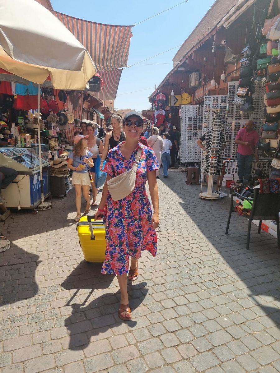Comment ça y'a pas de place pour ma 3éme valise dans la voiture ou on est déjà 5 ?