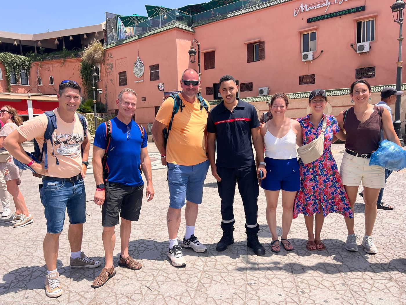 Photo avec un pompier de Marrakech