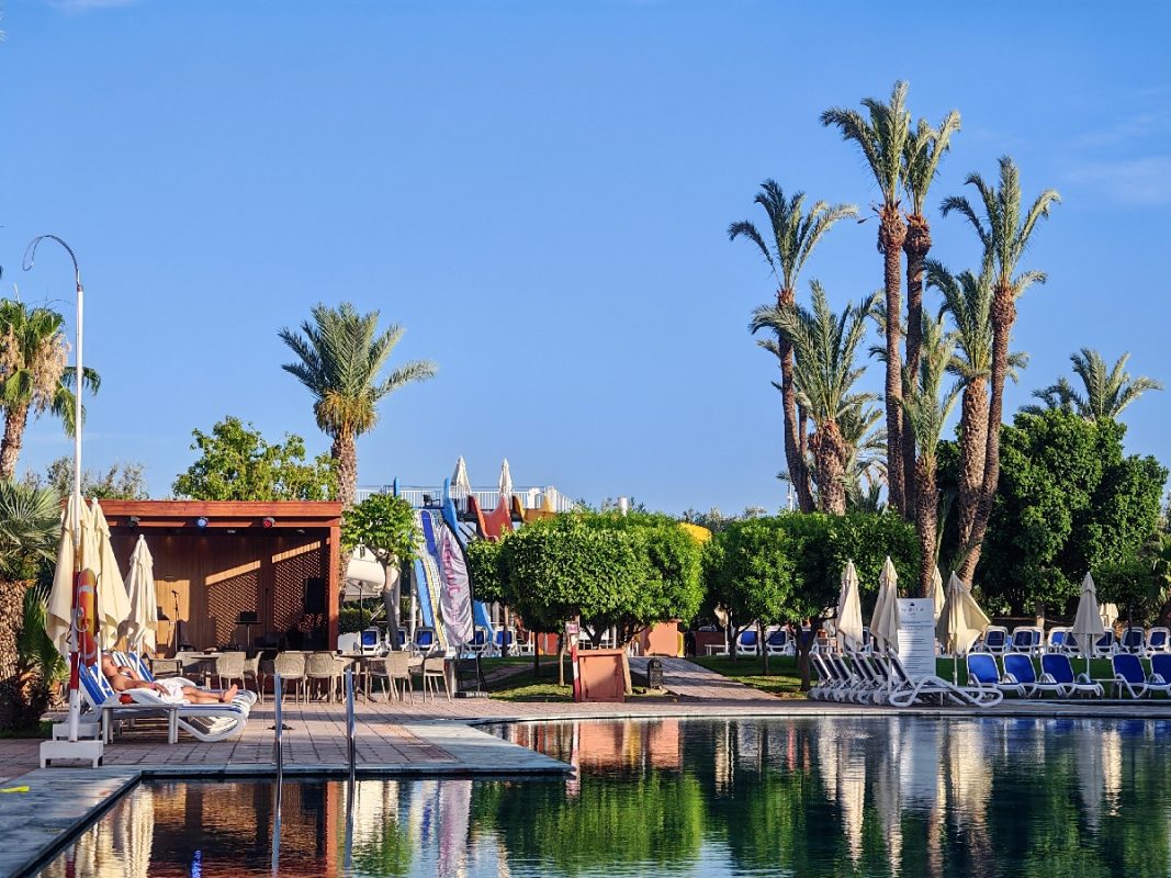 La piscine principale de l'hôtel LabrandaTarga Club Aqua Parc