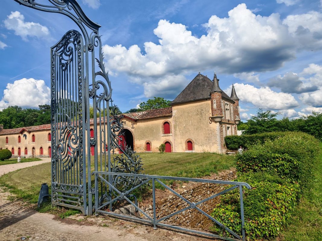 Portail et douves