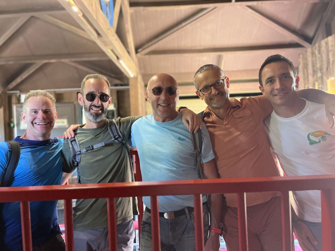 Bertrand et des collègues (Cédric, Eric, Jacques et Laurent)