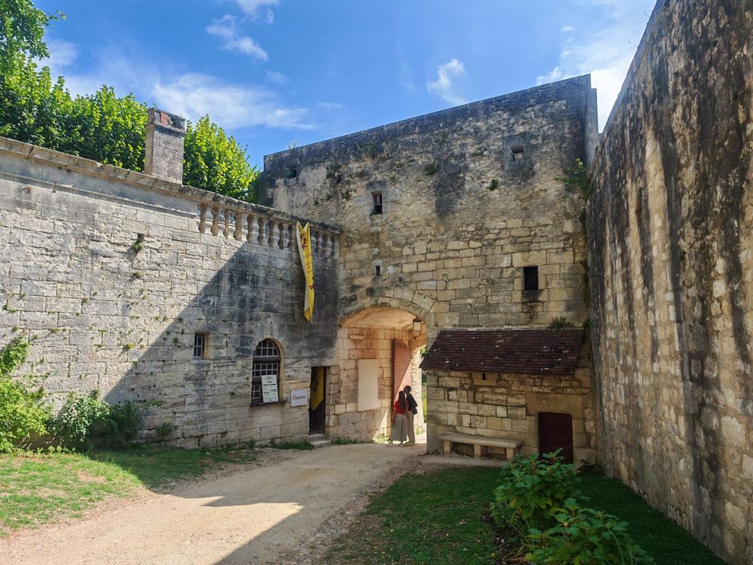 Avant-poste