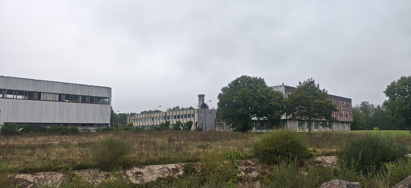 Anciens bureaux désaffecté
