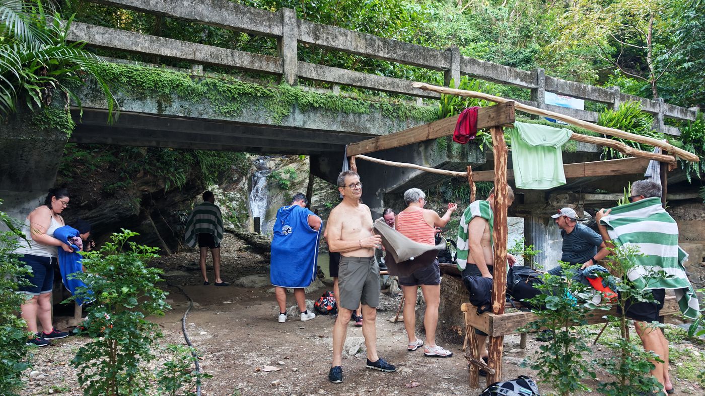 Le petit camps au point de baignade