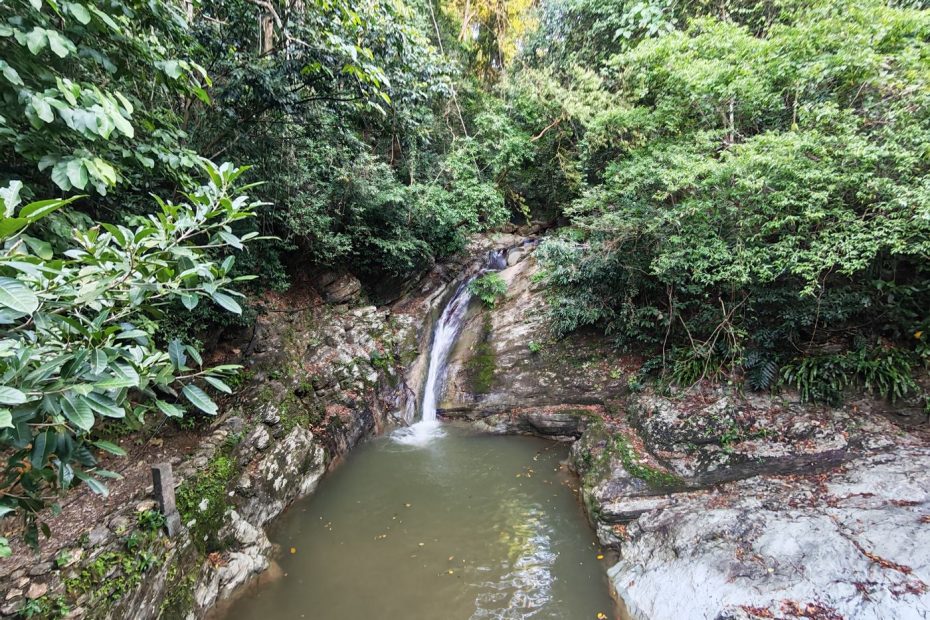 La cascade vu du pont